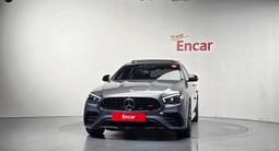 Mercedes-Benz E 53 AMG Sport Plus 2023 годаүшін36 800 000 тг. в Алматы – фото 3