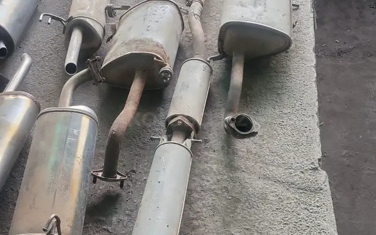 Kia Cerato 2014 год глушитель за 1 000 тг. в Алматы