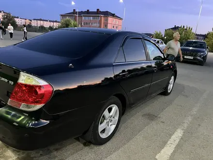 Toyota Camry 2005 года за 6 000 000 тг. в Актобе – фото 3