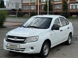 ВАЗ (Lada) Granta 2190 2013 годаүшін3 100 000 тг. в Уральск