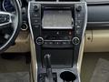 Toyota Camry 2016 года за 5 300 000 тг. в Уральск – фото 20