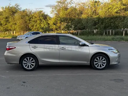 Toyota Camry 2016 года за 5 300 000 тг. в Уральск – фото 5