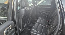 Jeep Grand Cherokee 2014 годаүшін13 000 000 тг. в Семей – фото 4