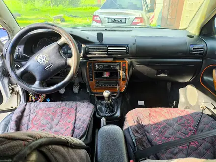 Volkswagen Passat 1999 года за 700 000 тг. в Шымкент – фото 5