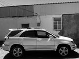 Lexus RX 300 1999 годаfor5 000 000 тг. в Шу