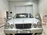 Mercedes-Benz E 320 2001 года за 3 400 000 тг. в Актау