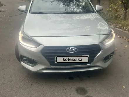 Hyundai Accent 2018 года за 6 950 000 тг. в Алматы – фото 8