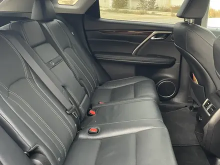 Lexus RX 350 2018 года за 19 000 000 тг. в Актау – фото 16
