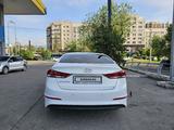 Hyundai Elantra 2018 годаүшін8 000 000 тг. в Алматы – фото 4