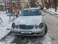 Mercedes-Benz E 220 2002 года за 3 400 000 тг. в Алматы – фото 4