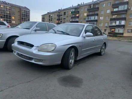 Hyundai Sonata 2001 года за 1 100 000 тг. в Уральск – фото 2