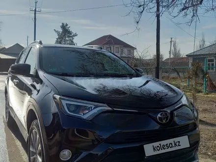 Toyota RAV4 2017 года за 11 500 000 тг. в Алматы – фото 3