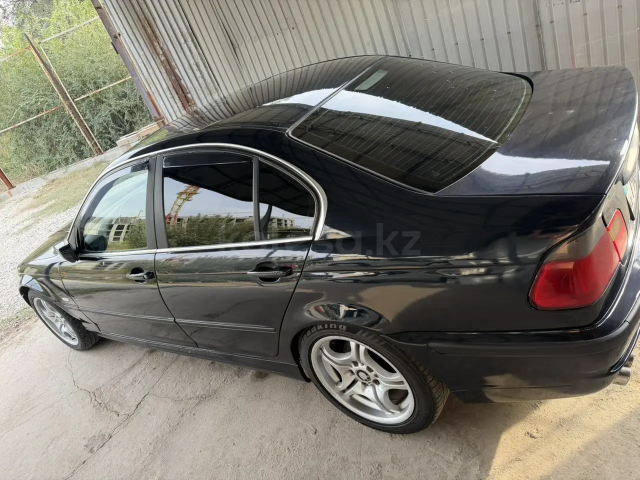 BMW 3 Series, 1998