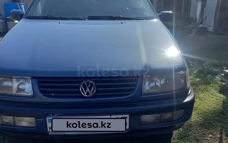 Volkswagen Passat 1994 годаүшін1 950 000 тг. в Кишкенеколь
