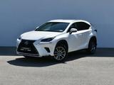 Lexus NX 200 2017 года за 13 000 000 тг. в Атырау