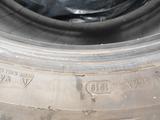 Зимнюю шипованную шину 255/55R20 Michelin Latitude x-ice north за 50 000 тг. в Астана – фото 4