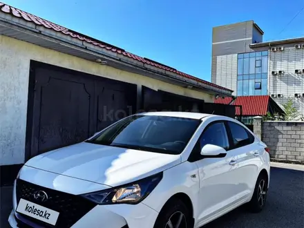 Hyundai Accent 2021 года за 8 700 000 тг. в Талдыкорган