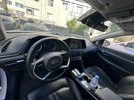 Hyundai Sonata 2019 года за 8 900 000 тг. в Астана – фото 3