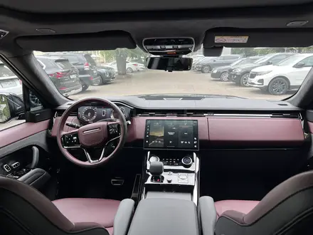 Land Rover Range Rover Sport 2023 года за 70 000 000 тг. в Алматы – фото 10