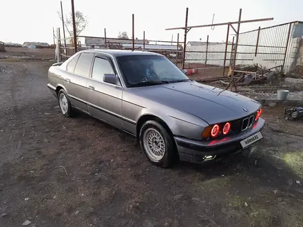 BMW 525 1990 года за 900 000 тг. в Караганда – фото 3