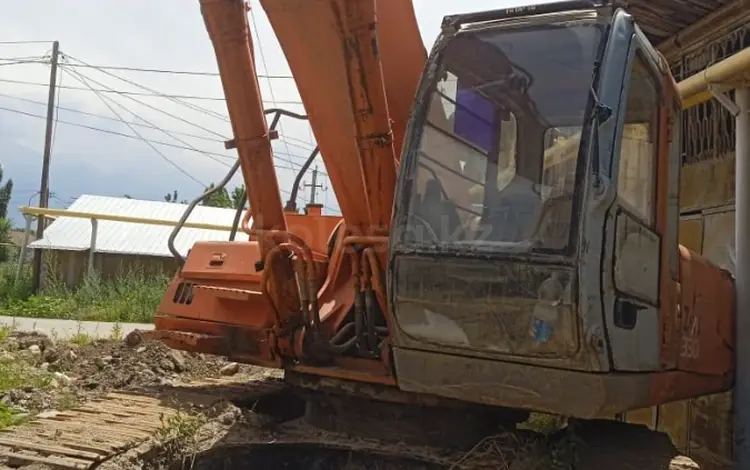 Hitachi  Hitachi ZX330 Экскаватор гусеничный Япония 2002 года за 15 000 000 тг. в Шымкент