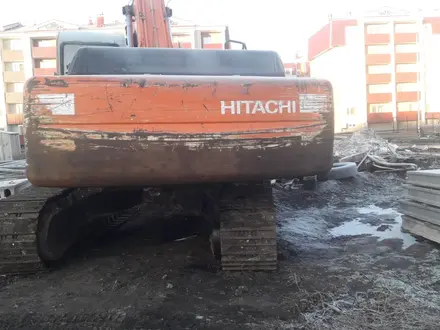 Hitachi  Hitachi ZX330 Экскаватор гусеничный Япония 2002 года за 15 000 000 тг. в Шымкент – фото 4
