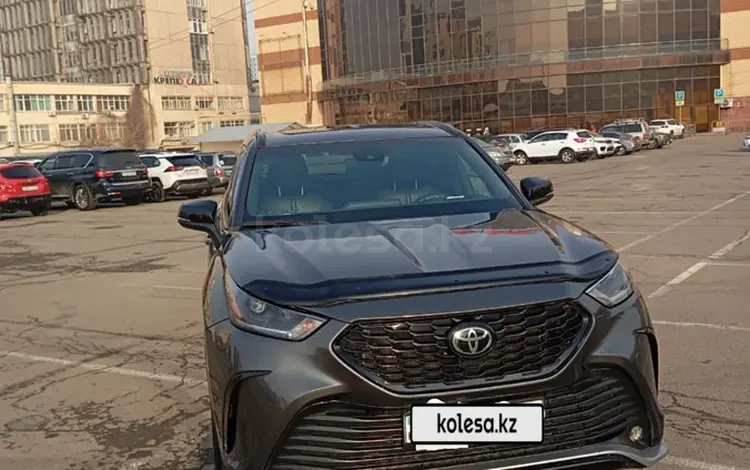 Toyota Highlander 2021 годаүшін25 500 000 тг. в Алматы