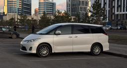 Toyota Estima 2010 года за 6 700 000 тг. в Астана