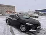 Toyota Camry 2021 годаүшін17 500 000 тг. в Шымкент