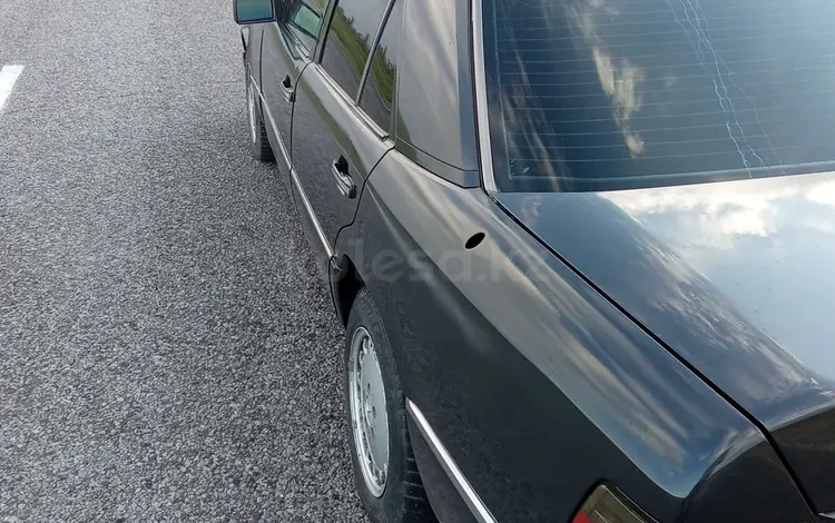 Mercedes-Benz E 200 1992 года за 1 370 000 тг. в Аксу