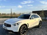 Infiniti FX37 2010 года за 7 000 000 тг. в Актобе – фото 2