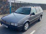 Volkswagen Passat 1993 годаfor1 500 000 тг. в Кызылорда