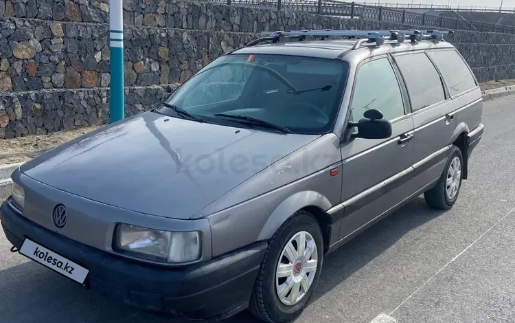 Volkswagen Passat 1993 годаfor1 500 000 тг. в Кызылорда