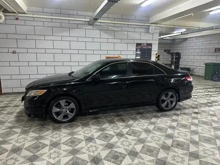 Toyota Camry 2011 года за 7 300 000 тг. в Алматы – фото 3