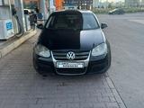 Volkswagen Jetta 2007 года за 3 000 000 тг. в Астана – фото 4