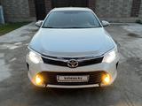 Toyota Camry 2015 года за 12 800 000 тг. в Алматы – фото 4