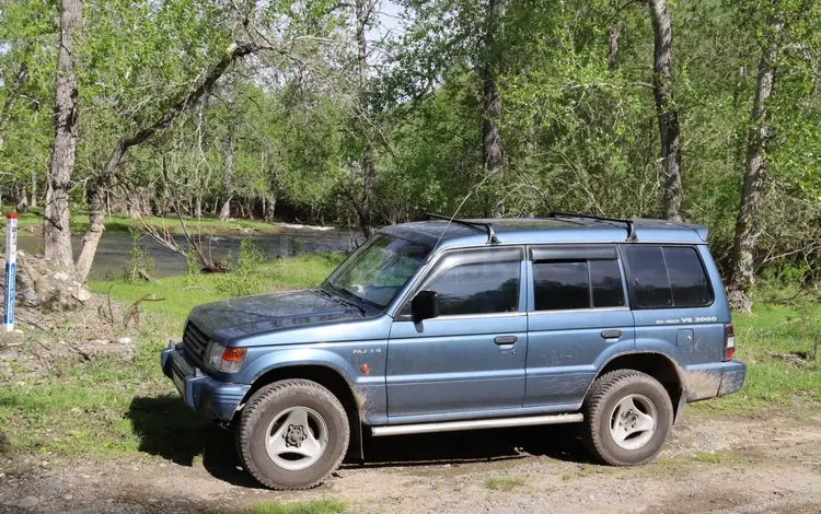 Mitsubishi Pajero 1995 годаүшін3 000 000 тг. в Усть-Каменогорск