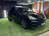 Porsche Cayenne 2022 года за 60 000 000 тг. в Астана