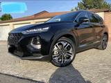 Hyundai Santa Fe 2019 года за 14 100 000 тг. в Тараз