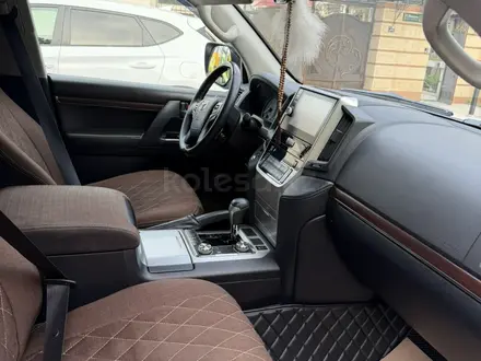Toyota Land Cruiser 2017 года за 35 000 000 тг. в Шымкент – фото 12
