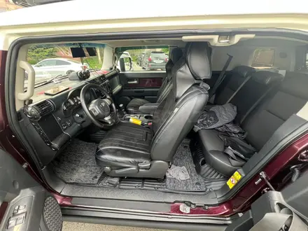Toyota FJ Cruiser 2006 года за 16 500 000 тг. в Алматы – фото 2