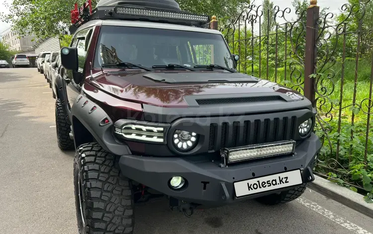 Toyota FJ Cruiser 2006 года за 16 500 000 тг. в Алматы