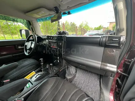 Toyota FJ Cruiser 2006 года за 16 500 000 тг. в Алматы – фото 7