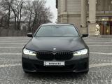 BMW 530 2021 годаfor27 000 000 тг. в Алматы – фото 4