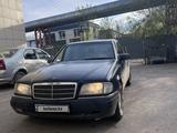 Mercedes-Benz C 220 1995 годаүшін1 749 990 тг. в Астана – фото 5