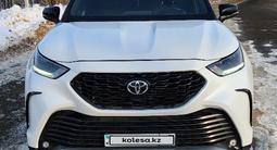 Toyota Highlander 2021 годаүшін21 000 000 тг. в Уральск – фото 2