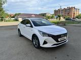 Hyundai Accent 2021 года за 8 400 000 тг. в Щучинск