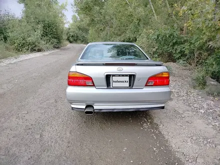 Nissan Laurel 1998 года за 2 000 000 тг. в Усть-Каменогорск – фото 7