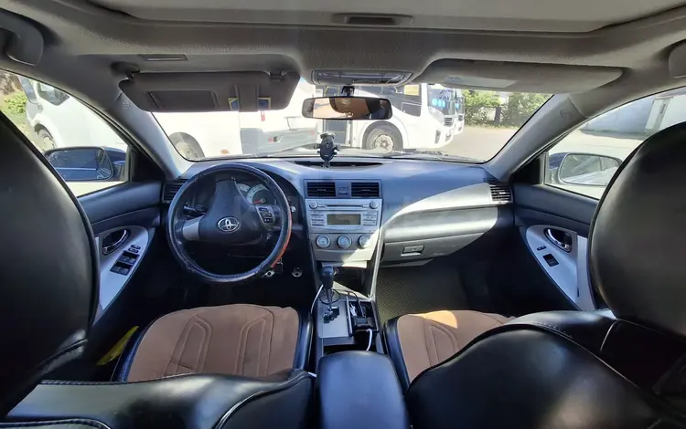 Toyota Camry 2010 года за 7 000 000 тг. в Уральск