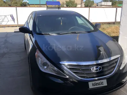 Hyundai Sonata 2012 года за 3 950 000 тг. в Уральск – фото 2